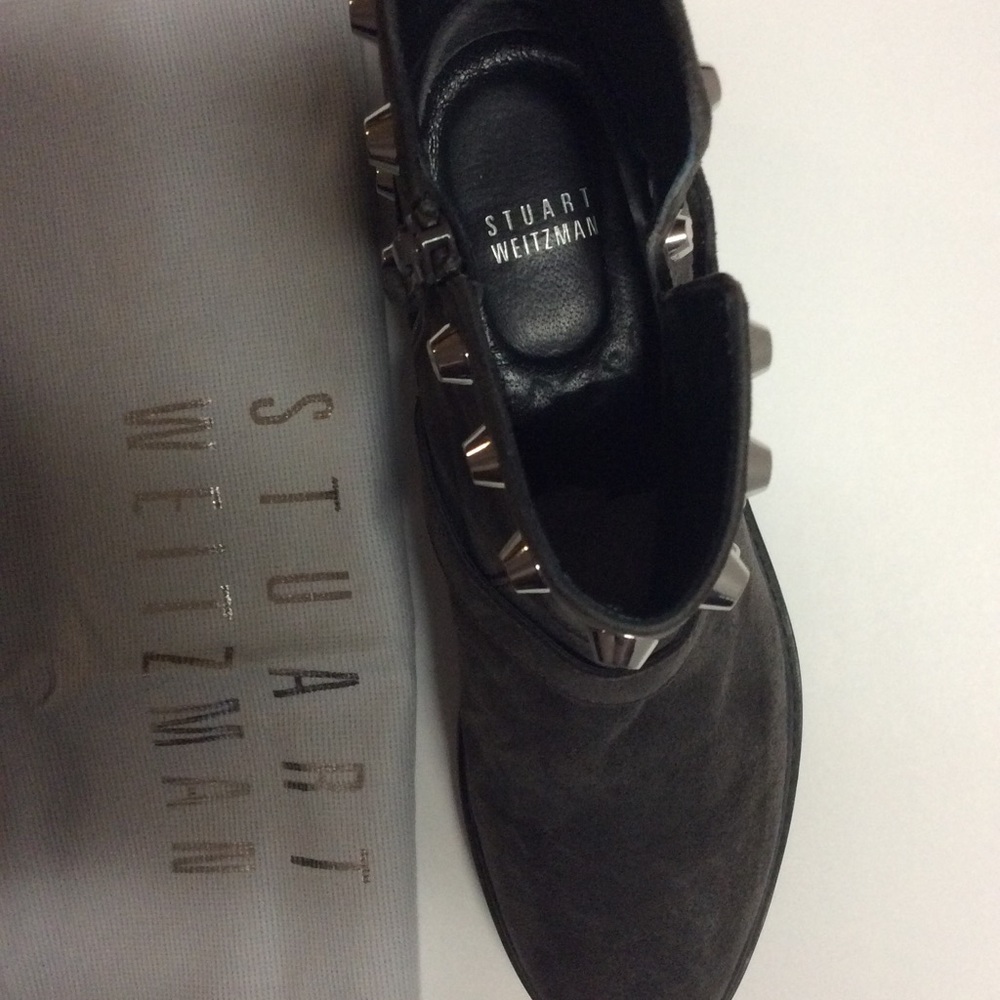 Stuart Weizman Studded Bootie Gowest Londra Suede - image 6